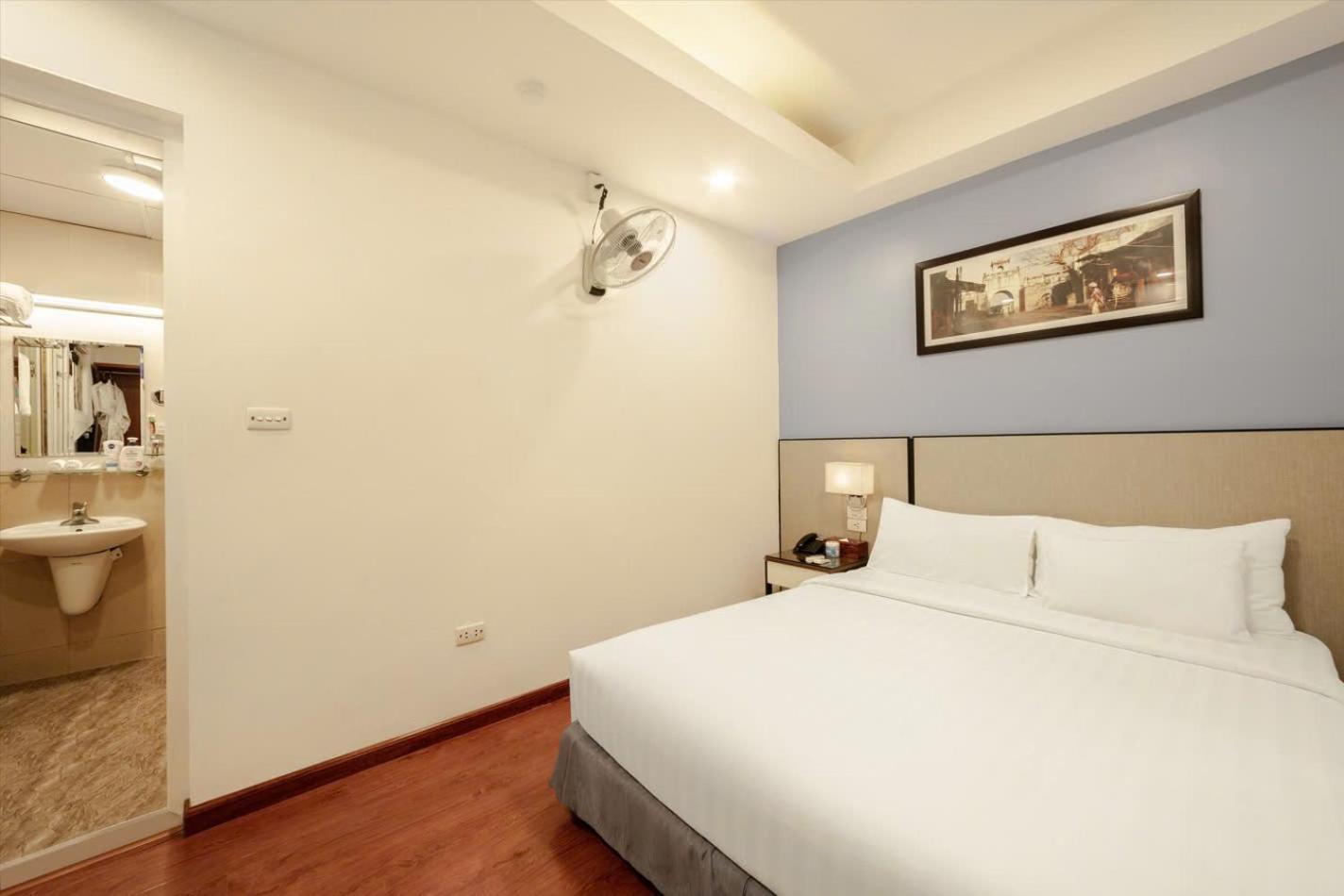 A25 Hotel - 46 Chau Long Hanoi Exterior photo