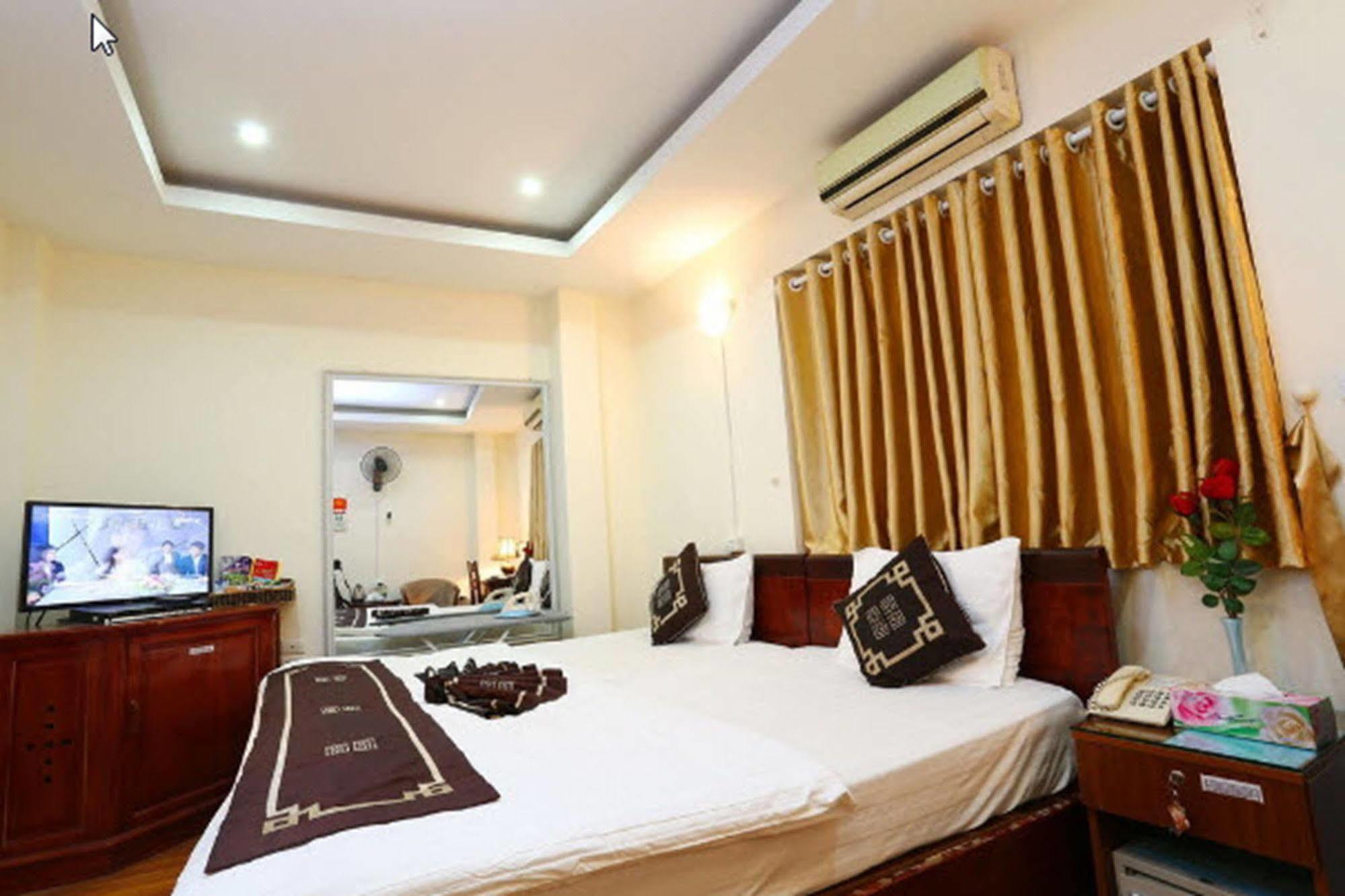 A25 Hotel - 46 Chau Long Hanoi Exterior photo